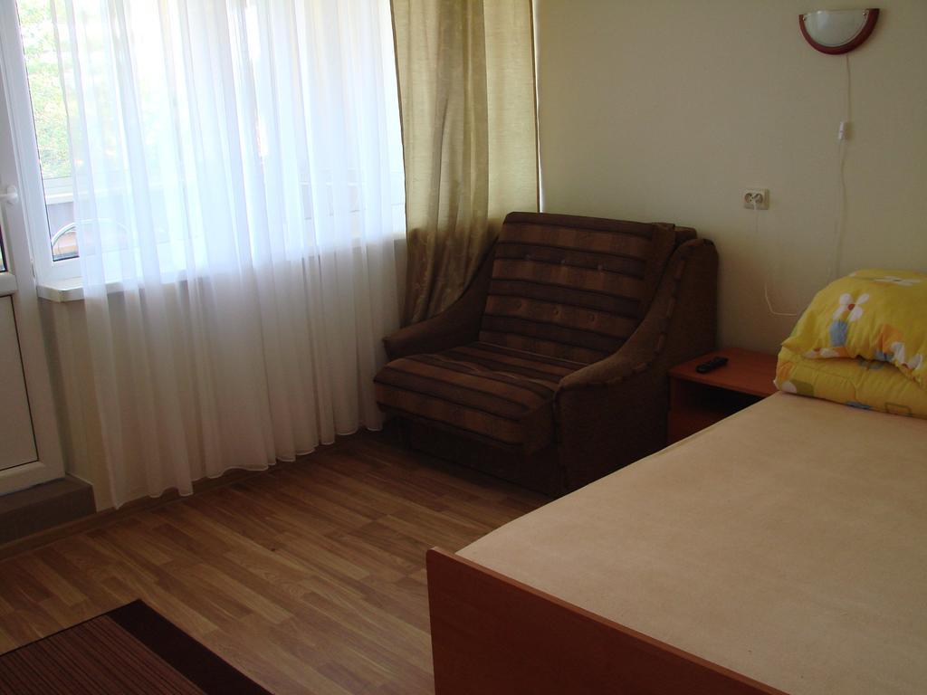 Pas Roma Hotel ซเวนตายิ ภายนอก รูปภาพ