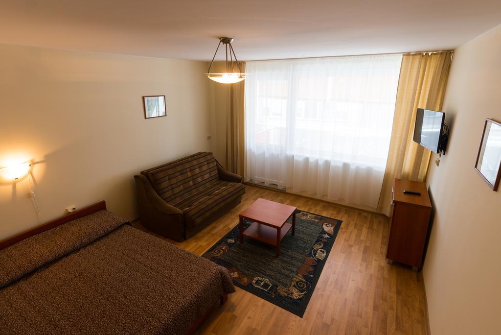 Pas Roma Hotel ซเวนตายิ ภายนอก รูปภาพ